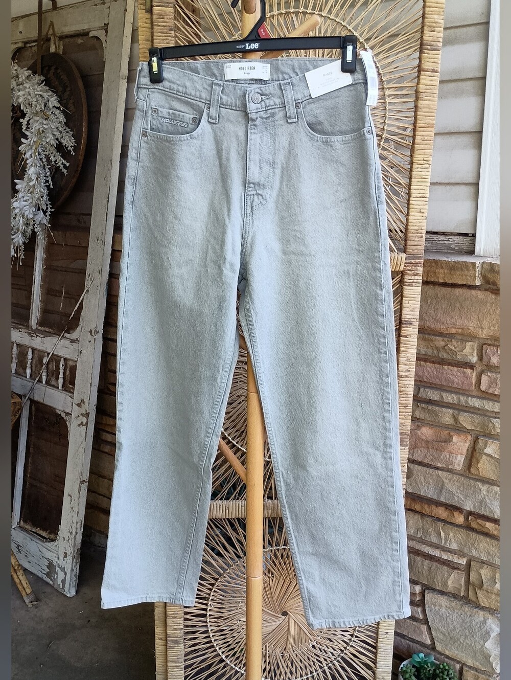 Hollister Women's Light Gray Baggy Straight-Leg Jeans_29X32